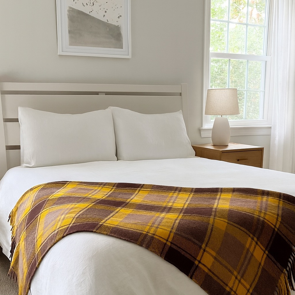 Farisbault Woolen Mill Co. Vintage Yellow &‎ Brown Plaid Wool Fringe Blanket